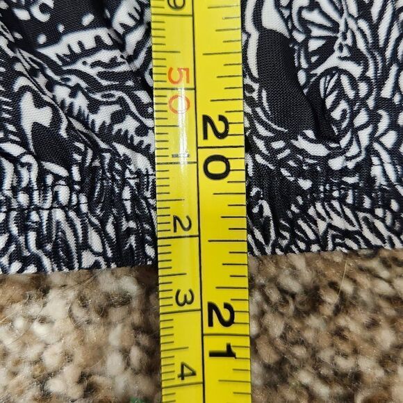 I-N-C International Concepts Top Size S Dress Top Black and White - Picture 13 of 14